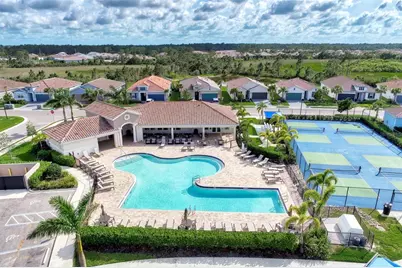 560 Mistiflower Circle, Nokomis, FL 34275 - Photo 5