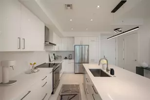 111 S Pineapple Ave, Sarasota, FL 34236 - Photo 13