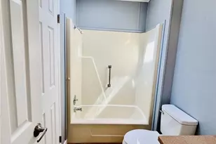 1817 Pennsylvania Ave, Bradenton, FL 34207 - Photo 29