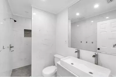 2544 Orsova Way, Sarasota, FL 34231 - Photo 17