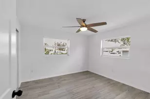 2544 Orsova Way, Sarasota, FL 34231 - Photo 19