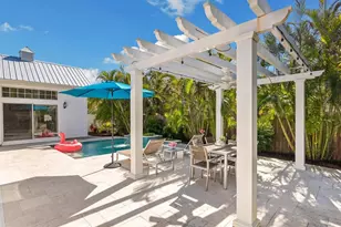 144 Harrison Dr, Sarasota, FL 34236 - Photo 65