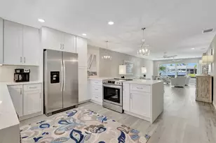 9822 Desoto Ct, Bradenton, FL 34210 - Photo 7