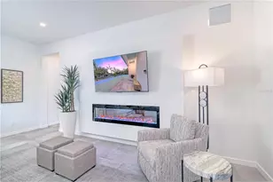 2585 Clematis St, Sarasota, FL 34239 - Photo 19