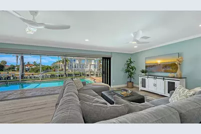 595 Bowsprit Lane, Longboat Key, FL 34228 - Photo 5