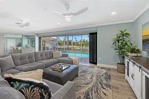 595 Bowsprit Ln, Longboat Key, FL 34228 - Photo 7