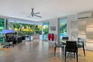 251 Cedar Park Cir, Sarasota, FL 34242 - Photo 49