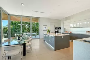 251 Cedar Park Cir, Sarasota, FL 34242 - Photo 31