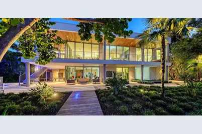 251 Cedar Park Circle, Sarasota, FL 34242 - Photo 65