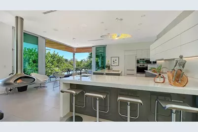 251 Cedar Park Circle, Sarasota, FL 34242 - Photo 21