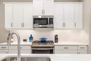 200 Corsano Dr, Nokomis, FL 34275 - Photo 11