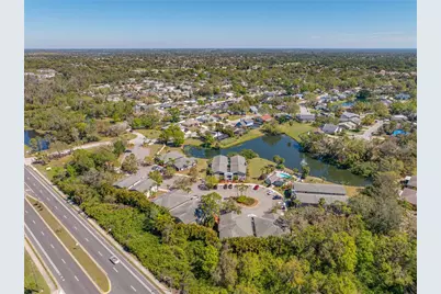 8106 45th Court E #4, Sarasota, FL 34243 - Photo 7