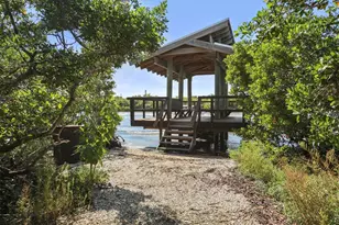 1703 Starling Dr, Sarasota, FL 34231 - Photo 63