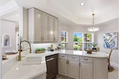 1703 Starling Drive #1703, Sarasota, FL 34231 - Photo 3