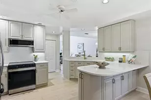 1703 Starling Dr, Sarasota, FL 34231 - Photo 5