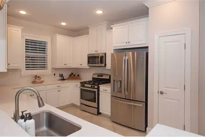 5819 Cavano Drive, Sarasota, FL 34231 - Photo 9