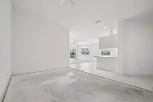 5533 Avellino Pl, Sarasota, FL 34238 - Photo 15