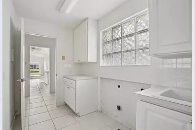 5533 Avellino Place, Sarasota, FL 34238 - Photo 21