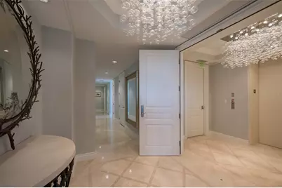 2050 Benjamin Franklin Drive #A601, Sarasota, FL 34236 - Photo 5