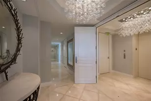 2050 Benjamin Franklin Dr, Sarasota, FL 34236 - Photo 5