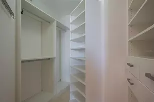 2050 Benjamin Franklin Dr, Sarasota, FL 34236 - Photo 31