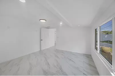 6711 S Lockwood Ridge Road, Sarasota, FL 34231 - Photo 27