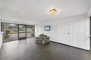 6711 S Lockwood Ridge Rd, Sarasota, FL 34231 - Photo 37