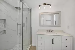 6711 S Lockwood Ridge Rd, Sarasota, FL 34231 - Photo 15