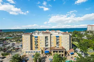 1064 N Tamiami Trl, Sarasota, FL 34236 - Photo 1