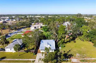 1717 32nd St, Sarasota, FL 34234 - Photo 35