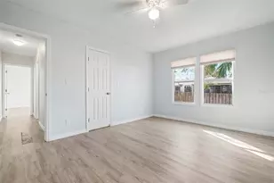 1717 32nd St, Sarasota, FL 34234 - Photo 19