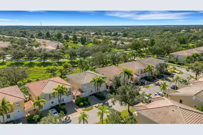 7860 Bergamo Avenue, Sarasota, FL 34238 - Photo 57