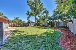 300 Pocono Trail E, Nokomis, FL 34275 - Photo 29