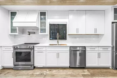 4605 Stone Ridge Trail, Sarasota, FL 34232 - Photo 5