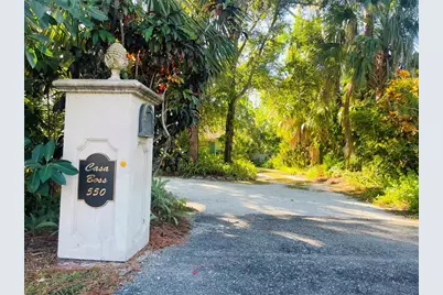 550 46th Street, Sarasota, FL 34234 - Photo 1