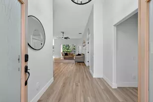 8466 Idlewood Ct, Lakewood Ranch, FL 34202 - Photo 3