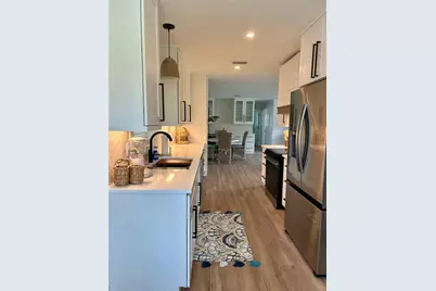 1625 Idle Lane, Sarasota, FL 34231 - Photo 15