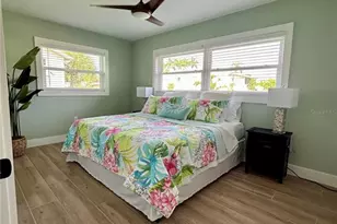 1625 Idle Ln, Sarasota, FL 34231 - Photo 17