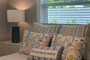 1625 Idle Ln, Sarasota, FL 34231 - Photo 21