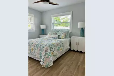 1625 Idle Lane, Sarasota, FL 34231 - Photo 21