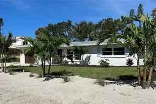 1625 Idle Ln, Sarasota, FL 34231 - Photo 29