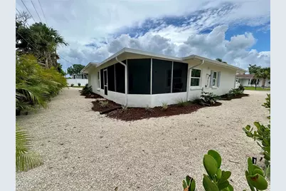 1625 Idle Lane, Sarasota, FL 34231 - Photo 29