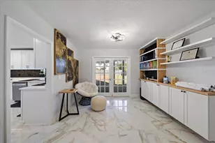 2827 Hardee Dr, Sarasota, FL 34231 - Photo 13