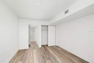 2224 Bahia Vista St, Sarasota, FL 34239 - Photo 17