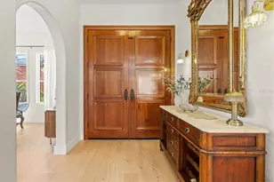 1724 Cherry Ln, Sarasota, FL 34236 - Photo 5