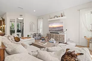 1724 Cherry Ln, Sarasota, FL 34236 - Photo 19