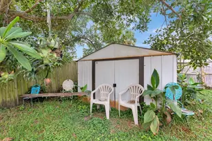 3278 56th Ave N, Saint Petersburg, FL 33714 - Photo 41