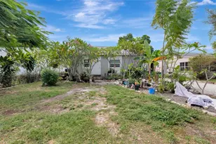 3278 56th Ave N, Saint Petersburg, FL 33714 - Photo 5