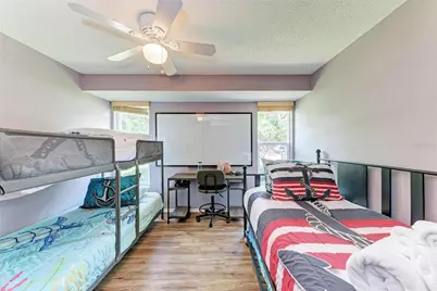 5408 Evora Avenue, Sarasota, FL 34235 - Photo 19