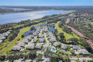 5541 E Long Common Ct, Sarasota, FL 34235 - Photo 5